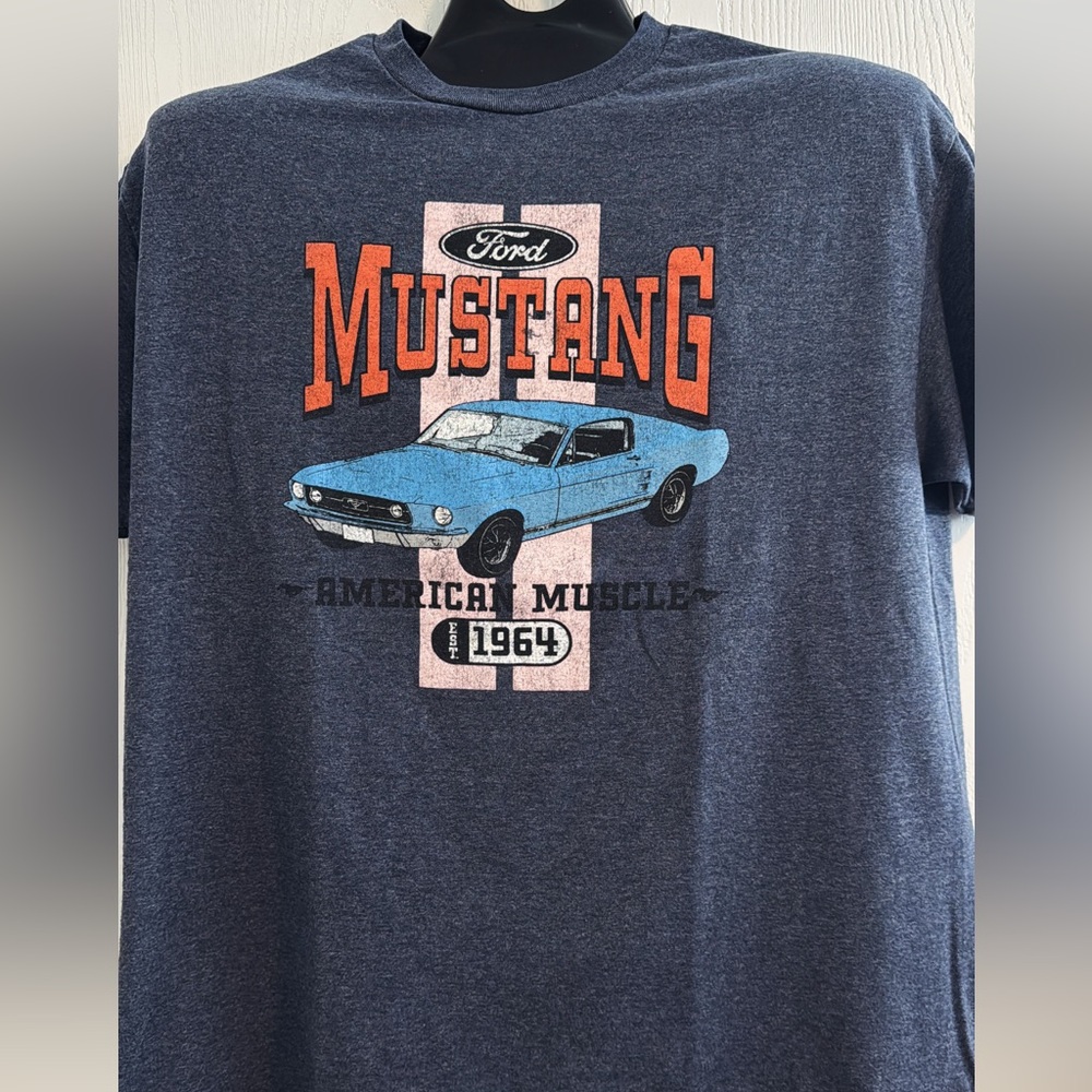1964 Ford MUSTANG (Classic American Muscle) Mens Gray T-Shirt Size XL
